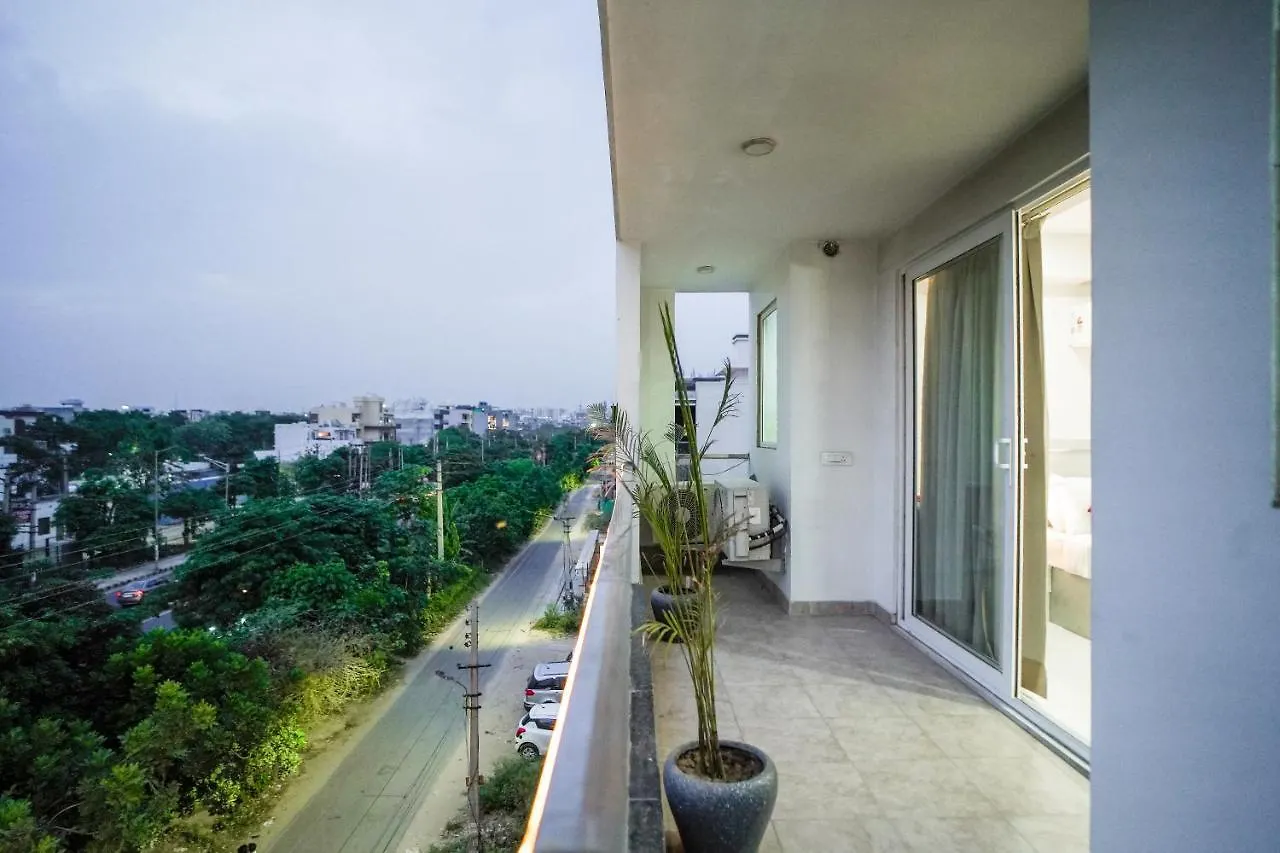 Hotel Saltstayz Sector 52 - Ardee City Mall Gurgaon